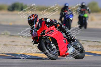media/Dec-15-2023-Apex Assassins (Fri) [[91f19fb1c7]]/Trackday 2/Session 4 (Turn 16)/